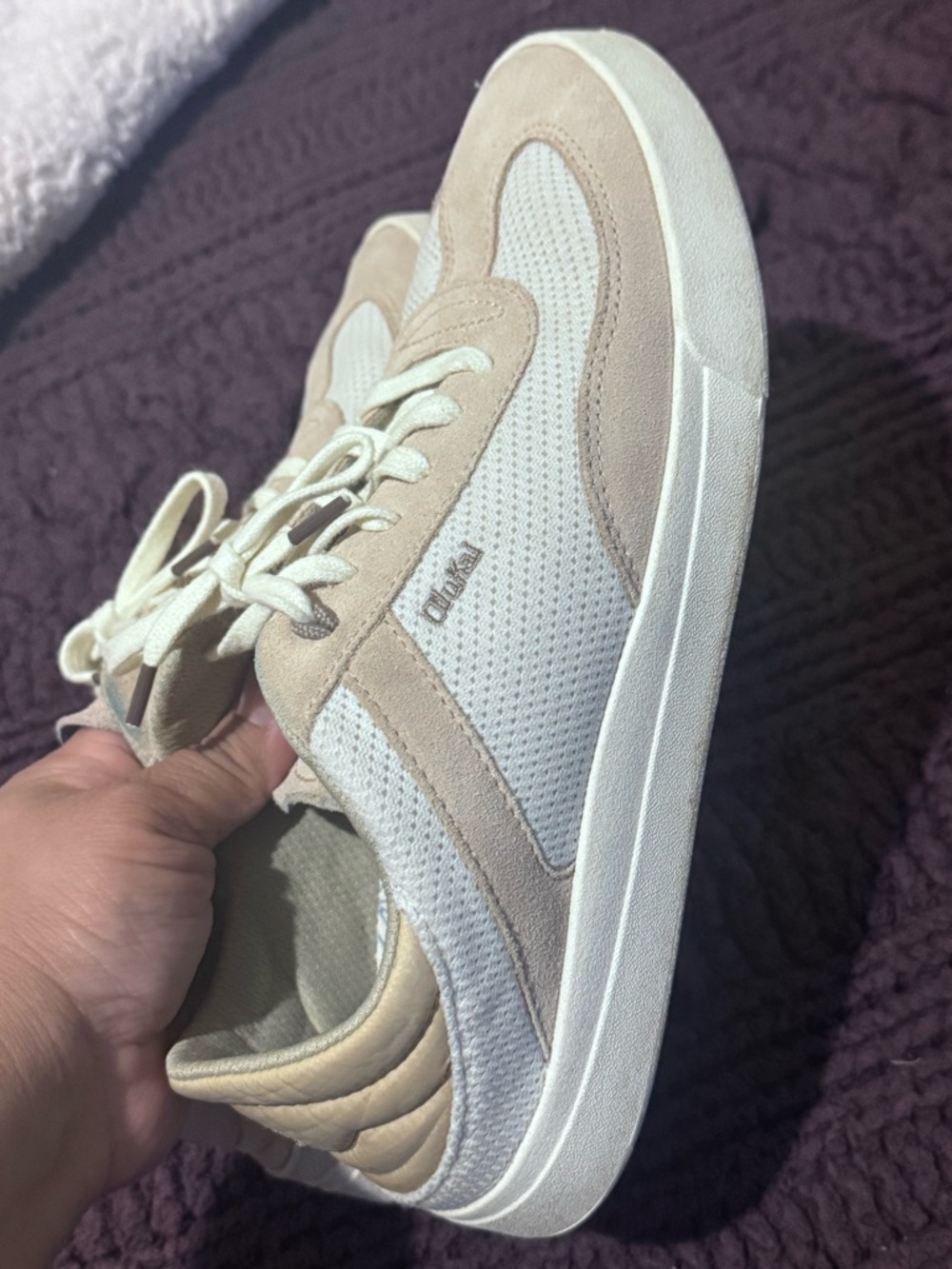 OluKai Women's Cream & Beige Lace-Up Sneakers